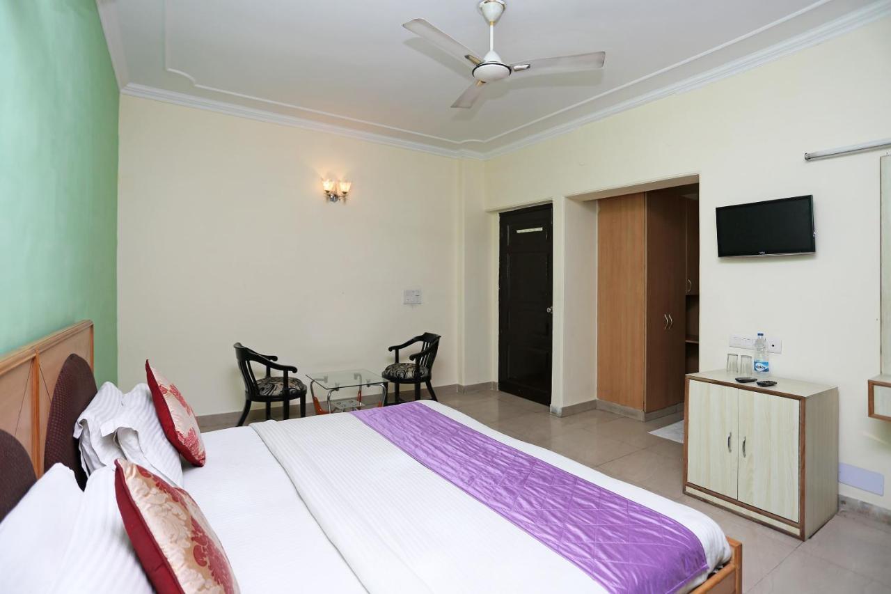 Oyo Near Mg Road Near Aravali Biodiversity Park Gurgaon Exterior photo