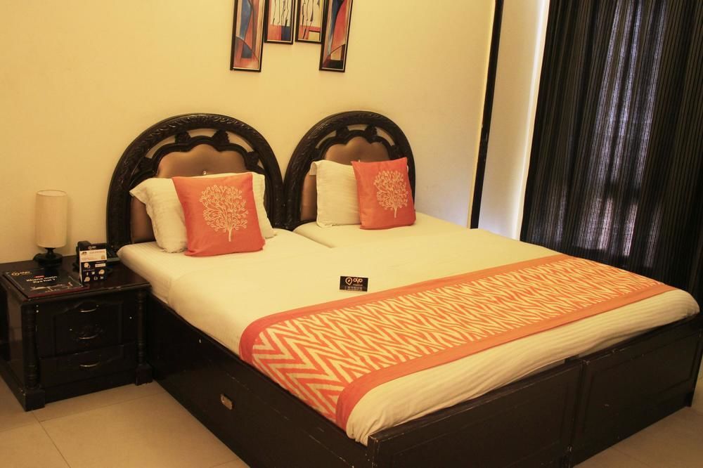 Oyo Near Mg Road Near Aravali Biodiversity Park Gurgaon Exterior photo